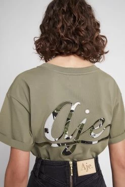 Oasis Tee 10 Oasis Tee -Aje 21RE1469 OasisTee OliveLeaf4 detailshot