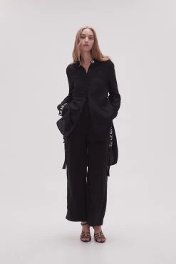 Maggie Logo Split Shirt -Aje 23SS1364 BLK 3