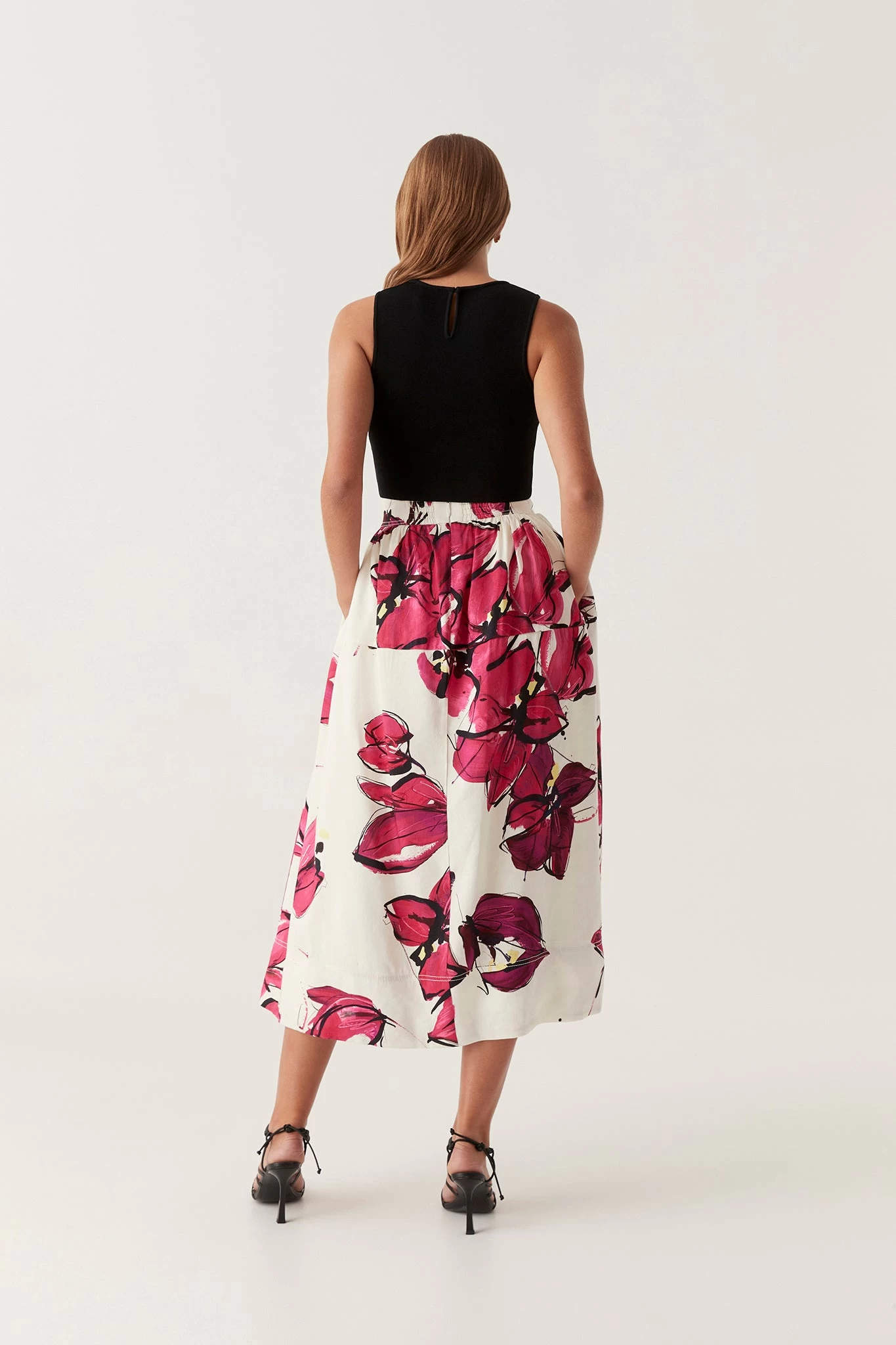 Lottie Gathered Midi Skirt 5 Lottie Gathered Midi Skirt - Image 5