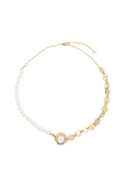 Albina Pearl Contrast Necklace