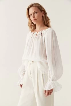 Charm Le Corsaire -Aje 24RE1451 IVRY 2359