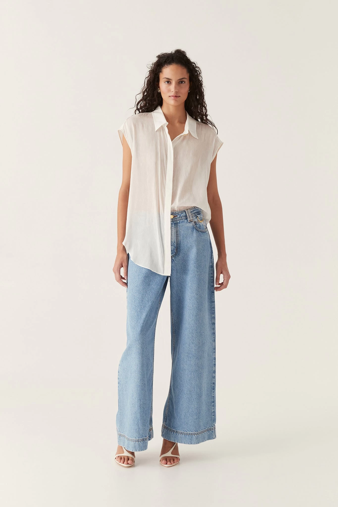 Solana Sleeveless Shirt 3 Solana Sleeveless Shirt - Image 3