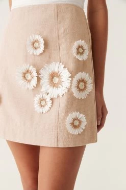 Dorothy Flower Mini Skirt -Aje 24RE4119 IVRY NAT 5 74cafdff 85bb 4903 978c cdd095bf44a5