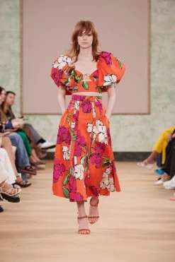 Lewis Tuck Detail Midi Skirt -Aje AjeRunwayResort22 0005 Look36 Runway Stills Front IKA0083