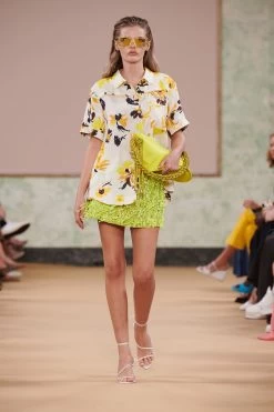 Garni Sequin Micro Mini Skirt -Aje AjeRunwayResort22 0010 Look31 Runway Stills Front IKA9880