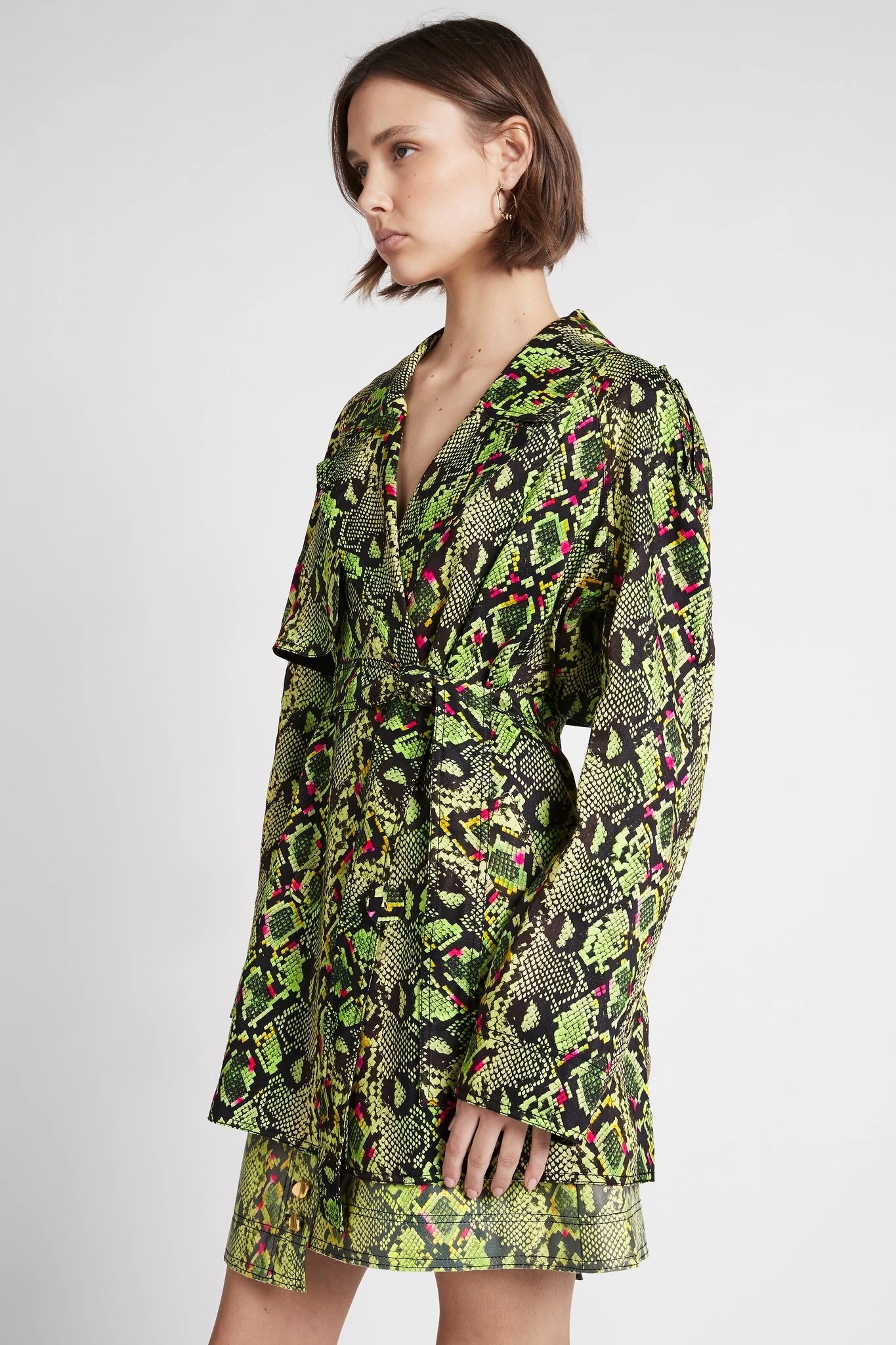 Serpentine Belted Jacket 4 Serpentine Belted Jacket - Image 4