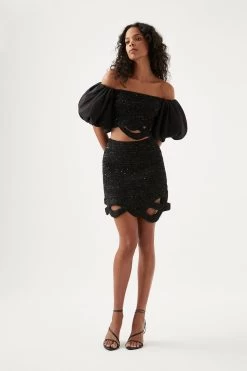 New Catara Off Shoulder Top -Aje S23 22RE4240 BLK New Catara Sequin Mini Skirt 22843 Aje 16958