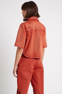 Gianna Denim Cropped Shirt -Aje S28 22SU1454 SCARLETRED GiannaDenimCroppedShirt 22078 Aje 0395