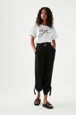 Enya Embroidered Slim Tee