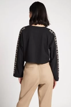 Effie Logo Long Sleeve Tee -Aje S51 22AW1681 BLACK NATURAL Effie Logo Long Sleeve Tee 22218 Aje 1079