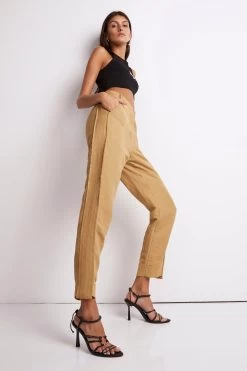 Estate Tapered Pant 13 Estate Tapered Pant -Aje S57 22CR3110 EstateTaperedPant Taupe 211033 Aje 1801 fullshot
