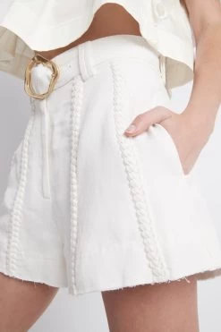 Cantina Belted Short -Aje S85 21RE3063 CantinaBeltedShort Ivory 21943 Aje 0672 detailshot